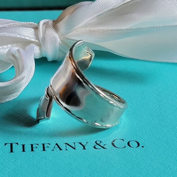 1902 Tiffany & Co Marquise Spoon Ring #17 - Picture 3 of 16